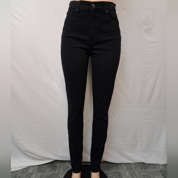 GAP Denim - GAP High-Rise Black Skinny Jean Size 30/10